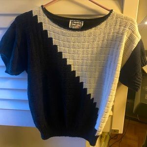 Cute Vintage Knit Shirt